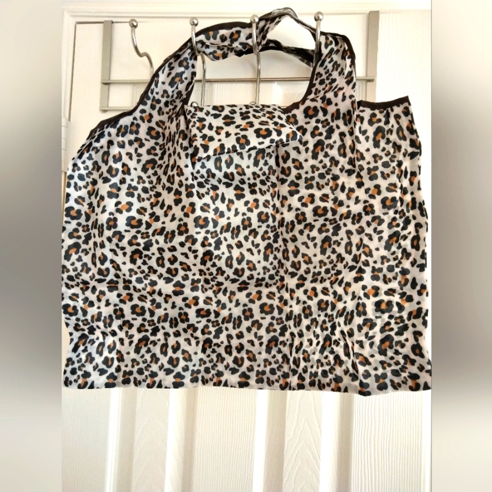 Eco Friendly Animal Print Shoppers Bag. NWOT. - Picture 4 of 4